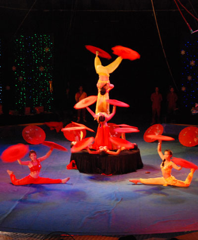 งานมหกรรมกายกรรมนานาชาติครั้งที่4และเพลงพื้นเมืองĐờncatàitửภาตใต้2012